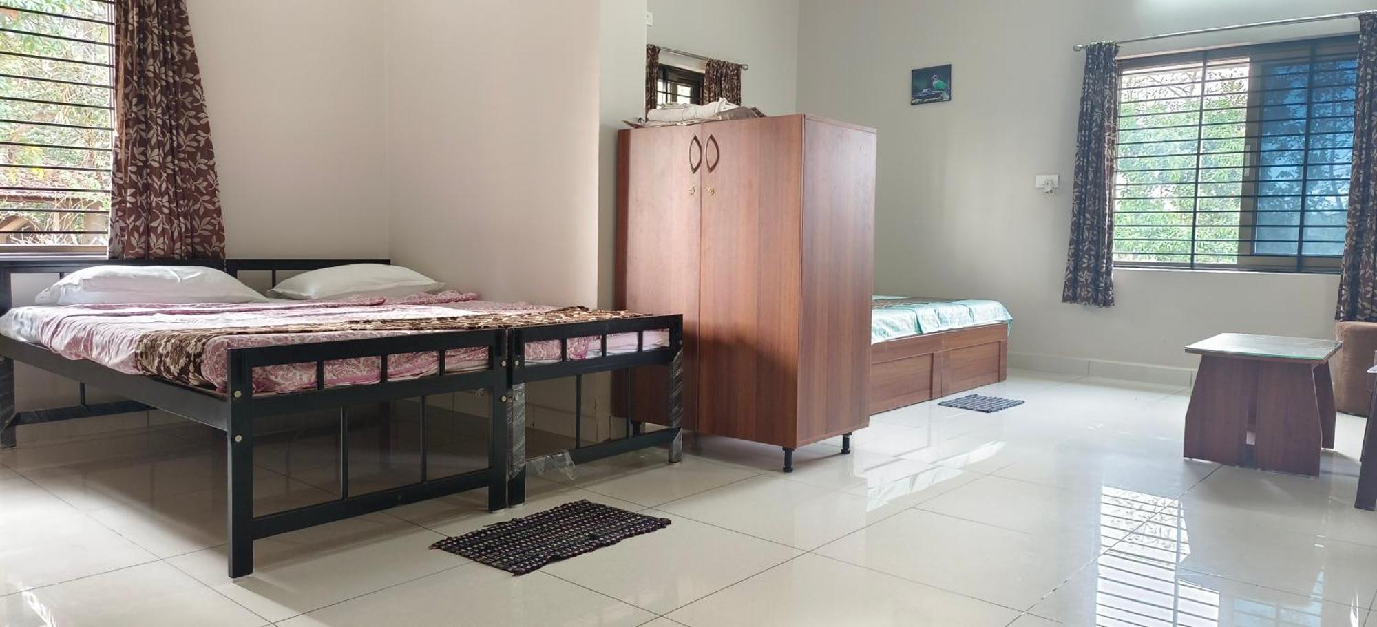 Sugamya Farm Guesthouse Sāgar Oda fotoğraf